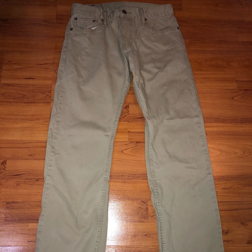 Levi Khakis